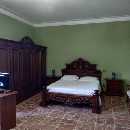 Villa Anna Капотера Екстериор снимка
