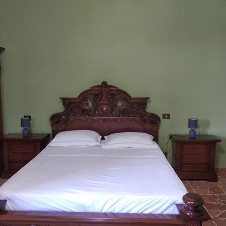 Villa Anna Капотера Екстериор снимка