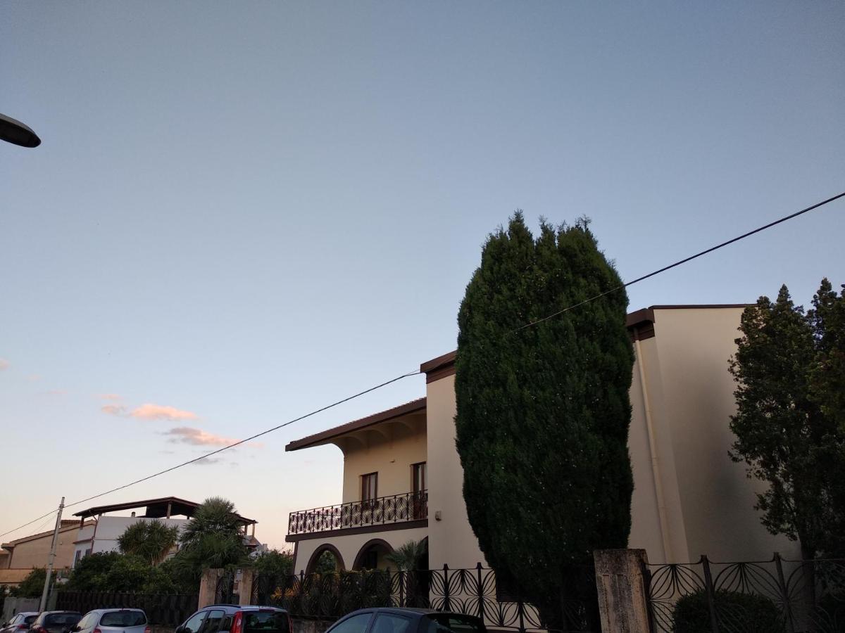 Villa Anna Капотера Екстериор снимка